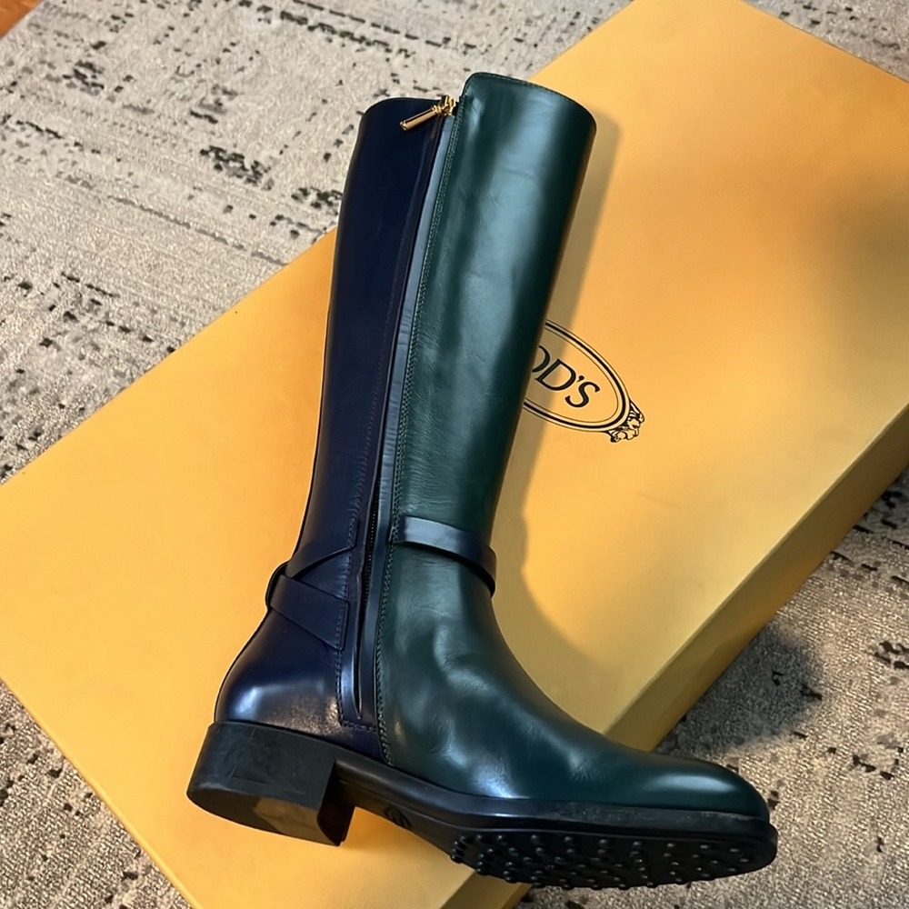 Tod’s Leather Boots - Picture 10 of 12